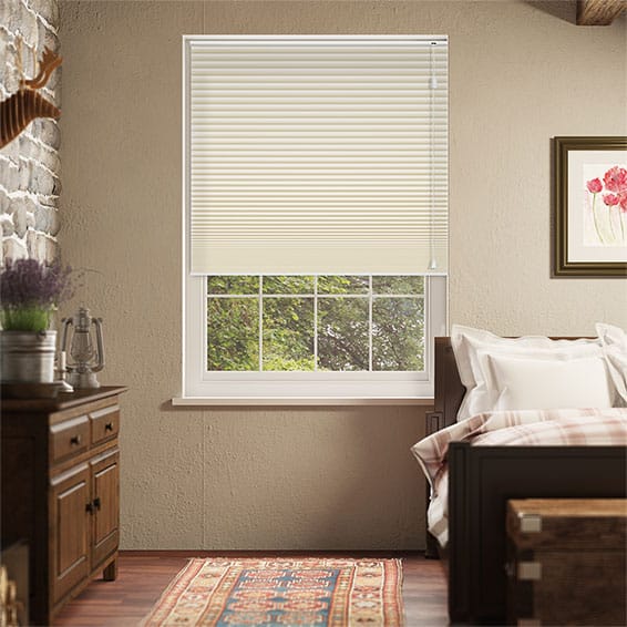 Thermal HoneyShade Apricot Pleated Blind