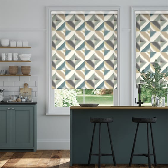 Quadro Mist Roller Blind